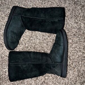 Tall Uggs